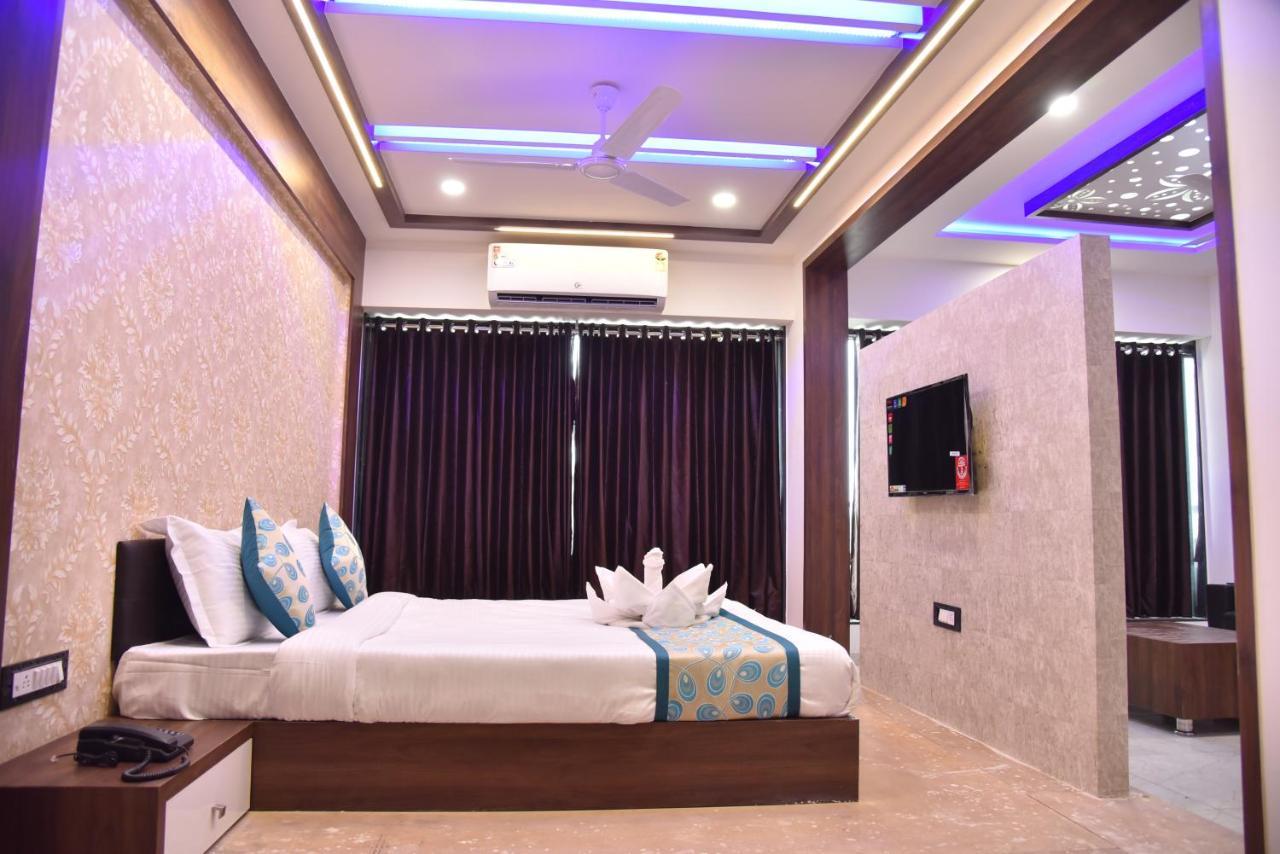 Hotel Savera Inn Morbi Εξωτερικό φωτογραφία